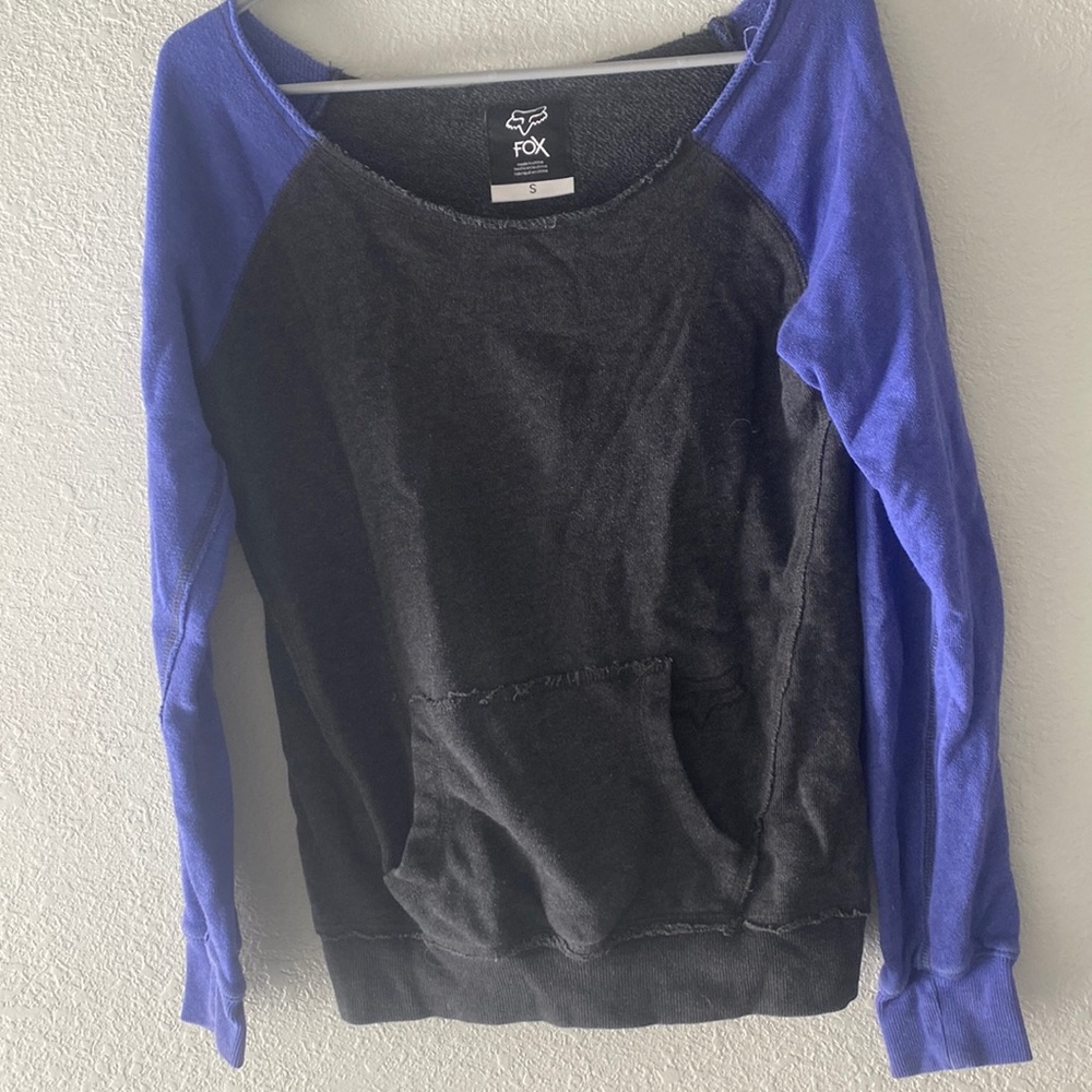 Fox off the shoulder knit sweater